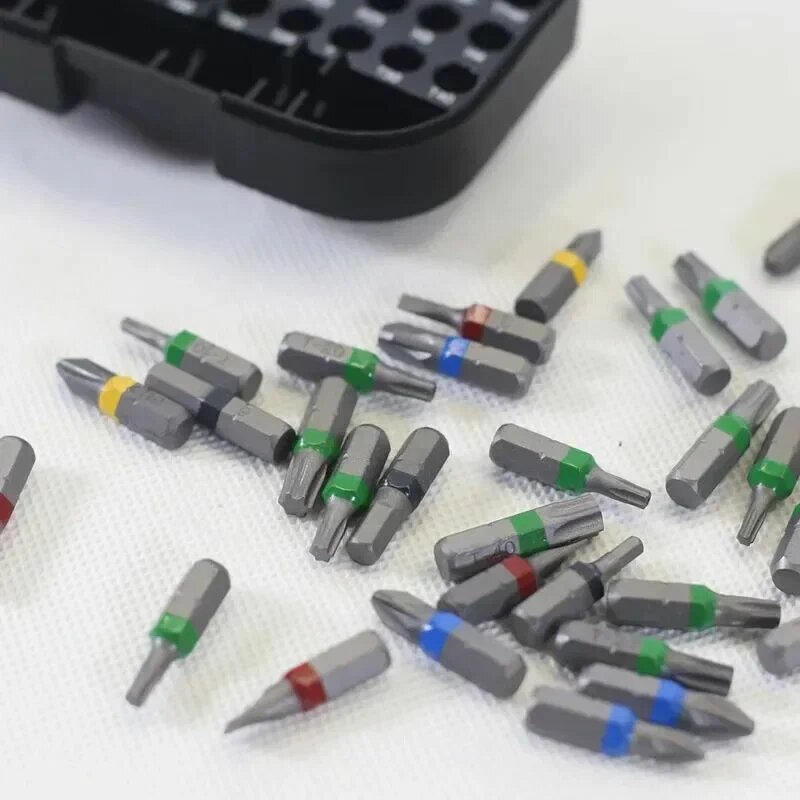 Набор бит Stanley STA60491M, 31 предмет — фото 1