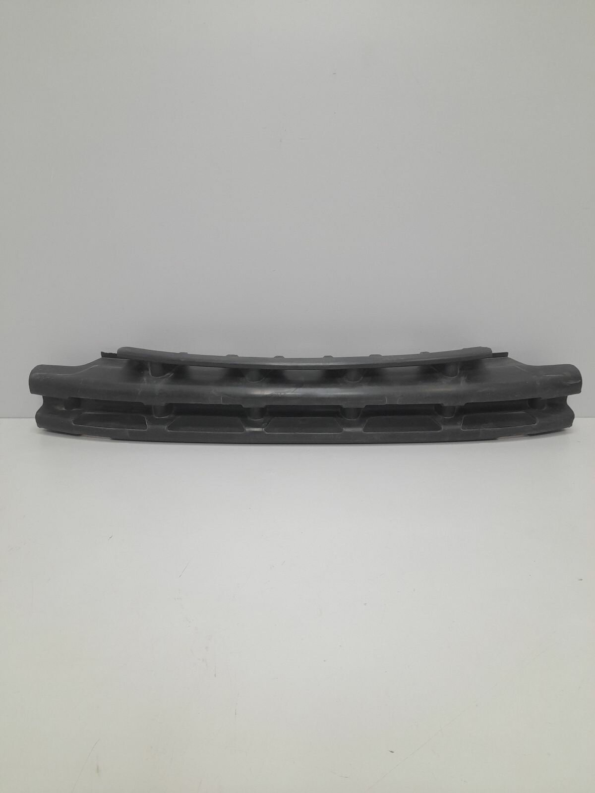 Усилитель переднего бампера (абсорбер) для Лада Приора 1 2007 - 2013 г.