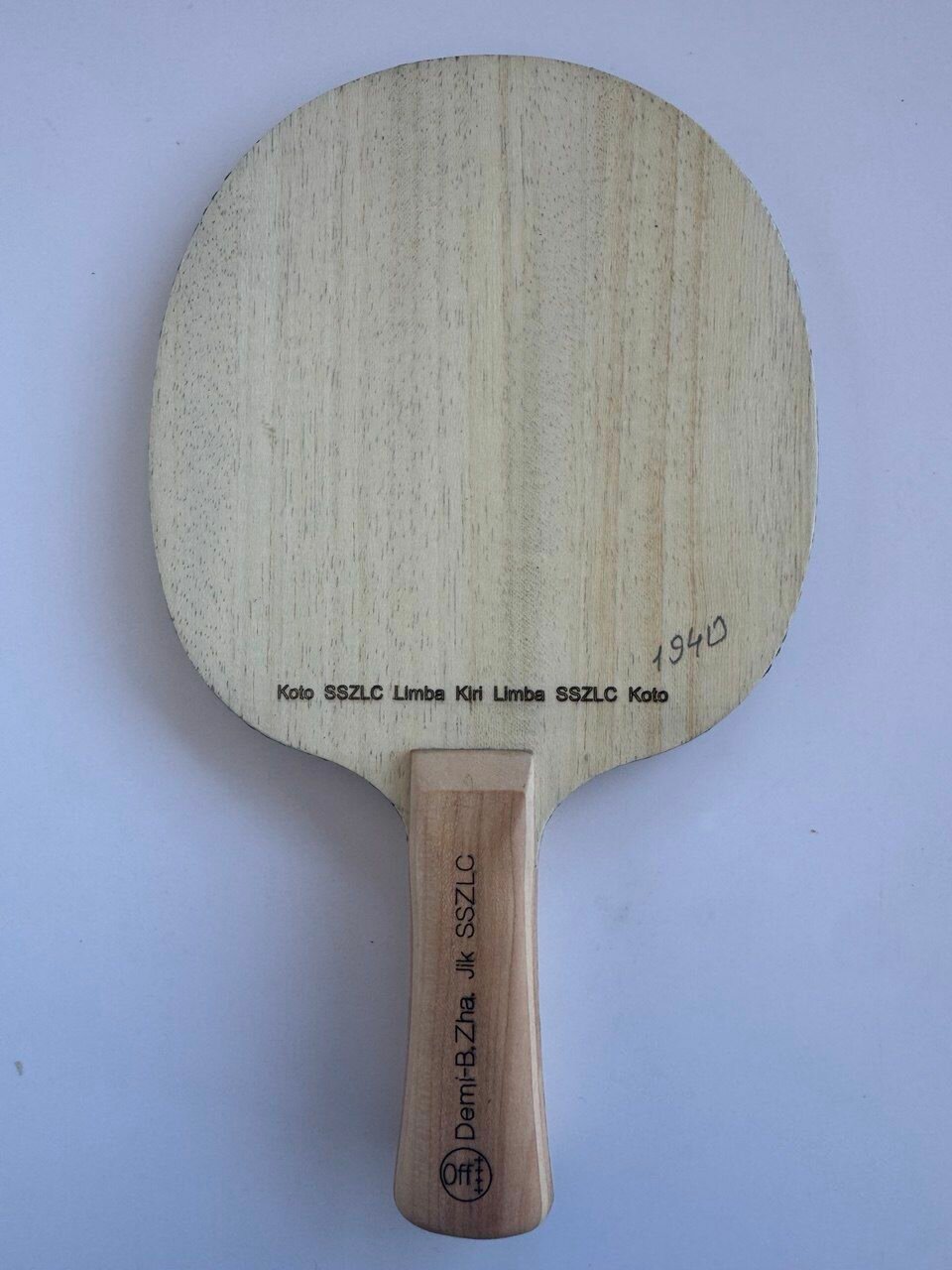 Основание ракетки Demi-B. Zha. Jik SSZLC. OFF++++ Форма лопасти круглая B2