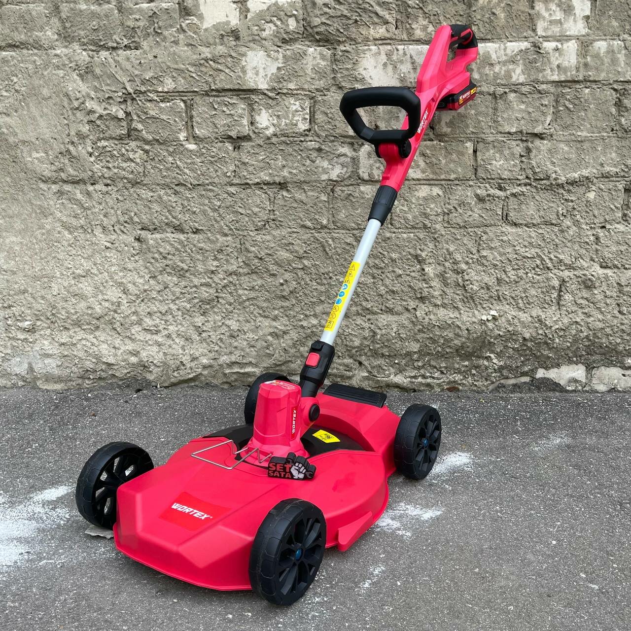 Триммер аккумуляторный WORTEX TB 2818 ALL1 XLT SET (1334833)