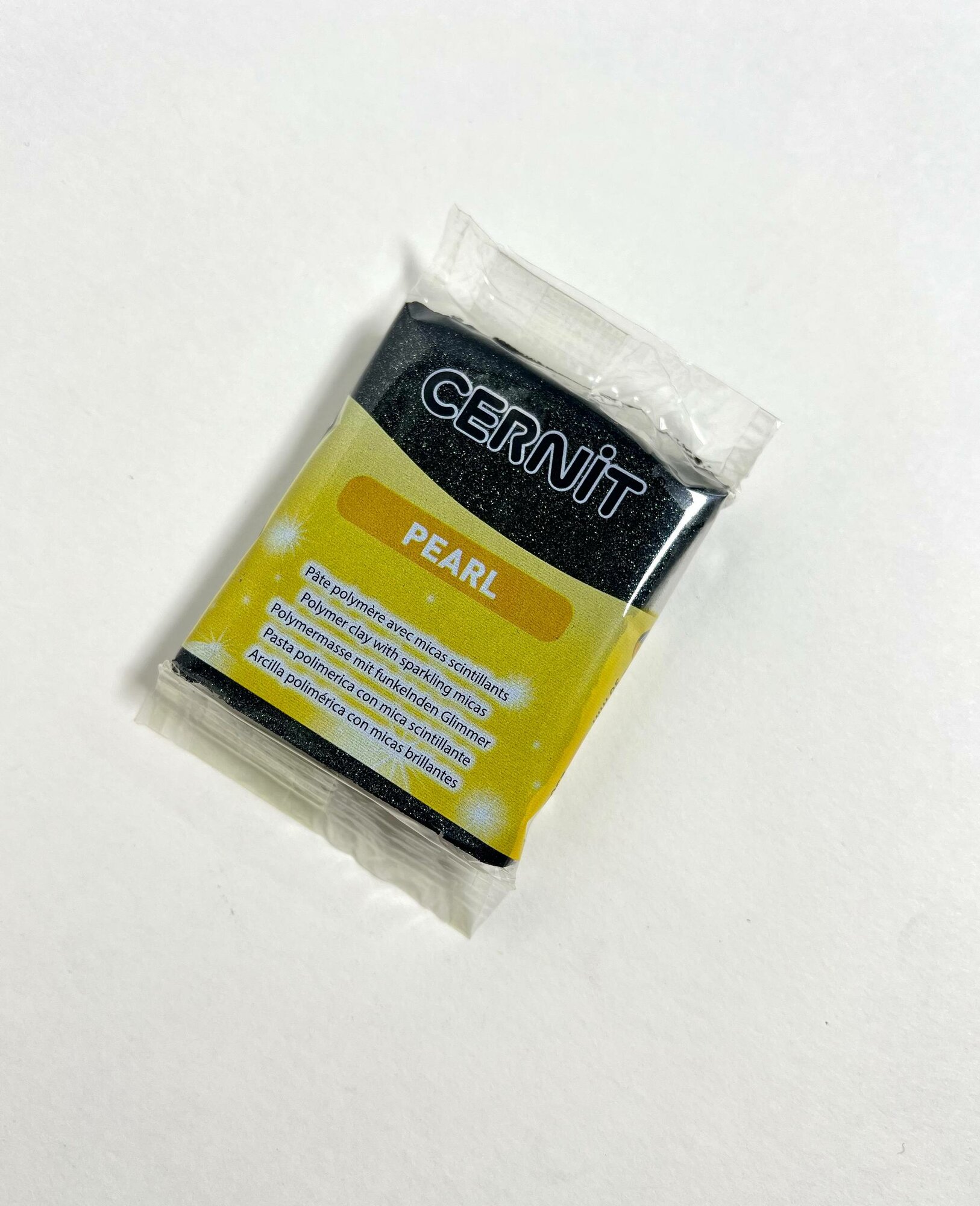 Полимерная глина Cernit "Pearl black", цвет чёрный глиттер, 56 грамм для лепки из полмерной глины — фото 1