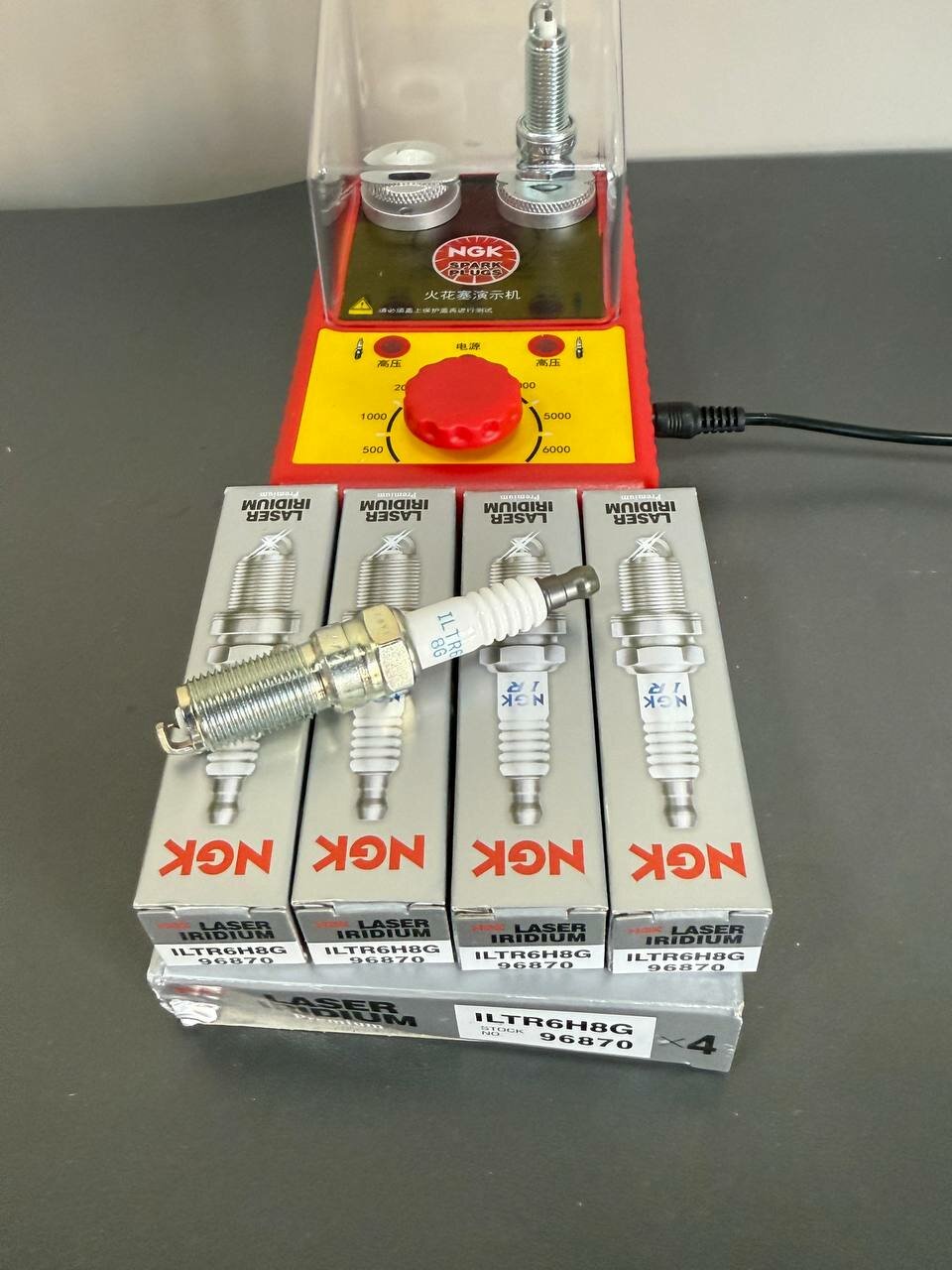 Свеча зажигания NGK 96870