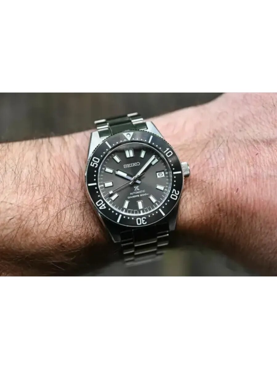 Наручные часы SEIKO 5 Sports, черный/серебристый — фото 1