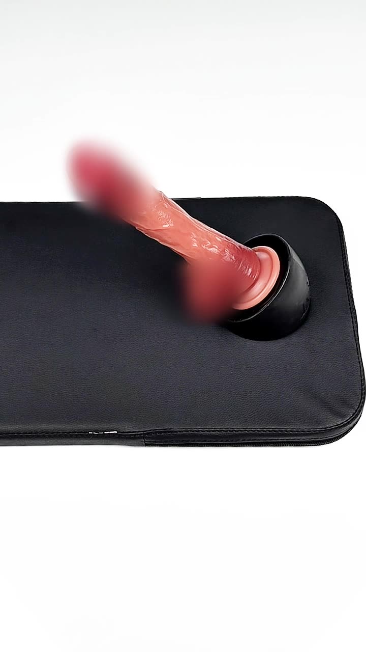 Дилдосы бар сексуалды есектер