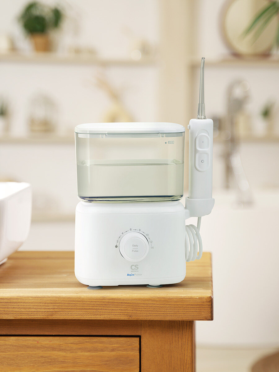 Картинки Ирригатор полости рта CS Medica AquaPulsar CS-7 Dual Floss White (белый)