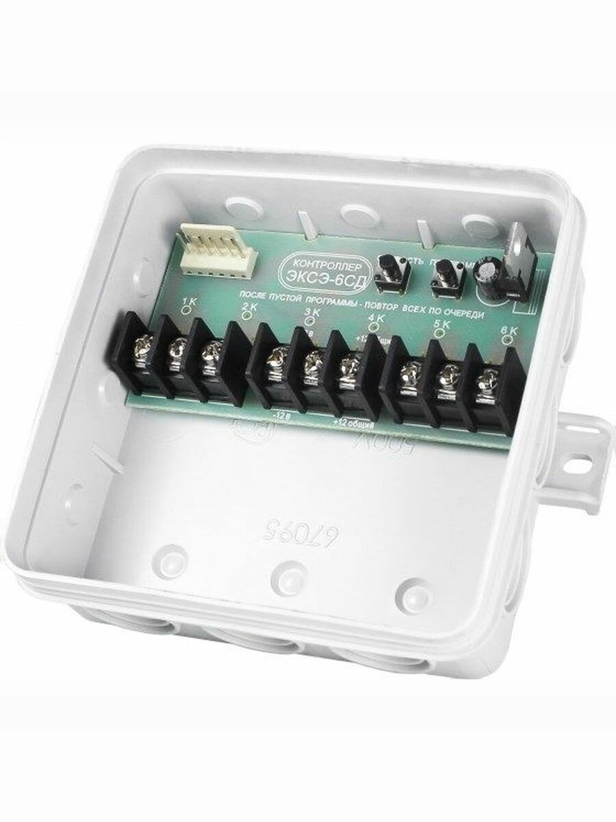 Светоконтроллер ЭКСЭ-6СД (12 А/IP54)