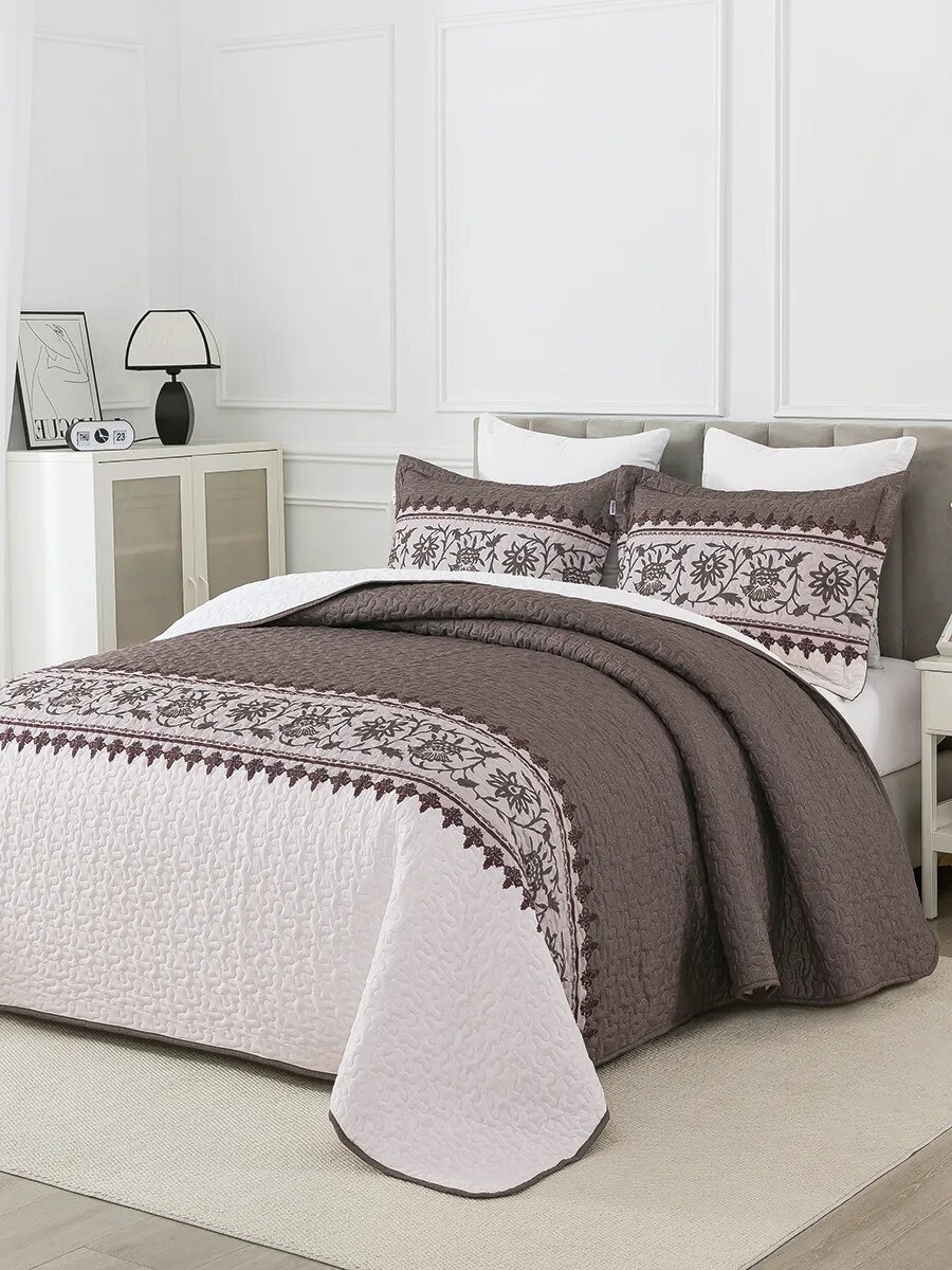 Покрывало на кровать 220х240 и 2 наволочки Lafayette