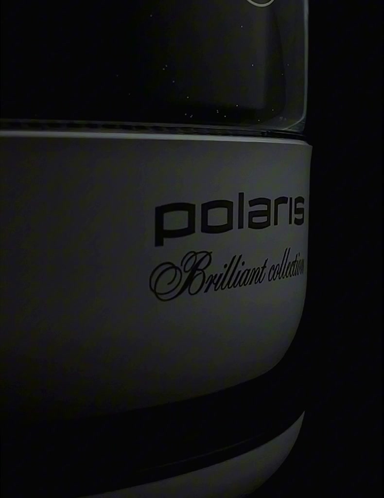 Электрический чайник Polaris PWK 1753CGL стеклянный, с подсветкой, белый — фото 1