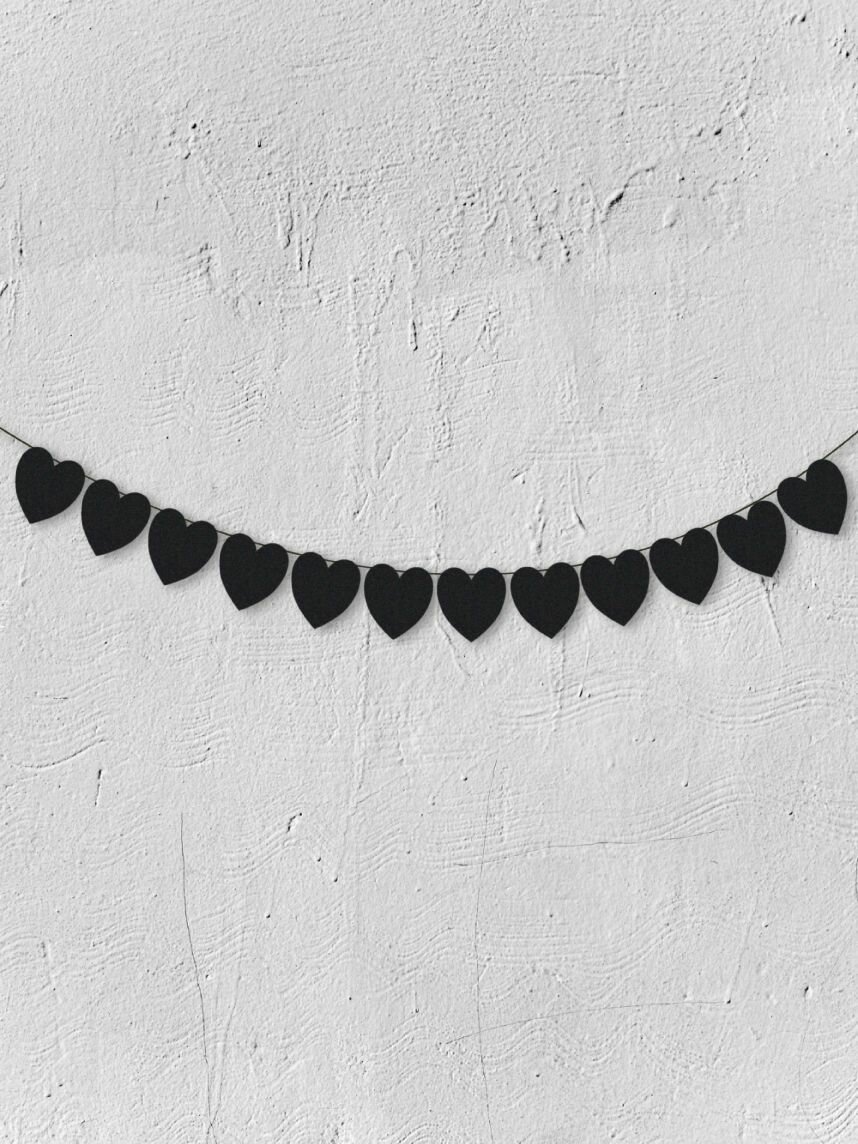 Бумажная гирлянда Магия букв «Сердечки», чёрная, картон, 240 г/м²