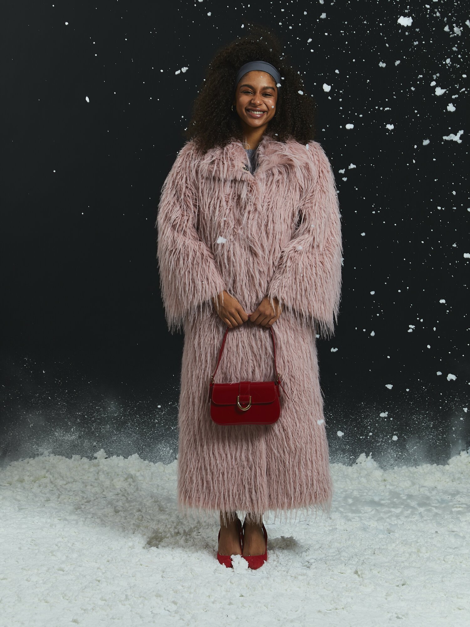 Шуба silverfox, размер 46, пыльная роза, розовый