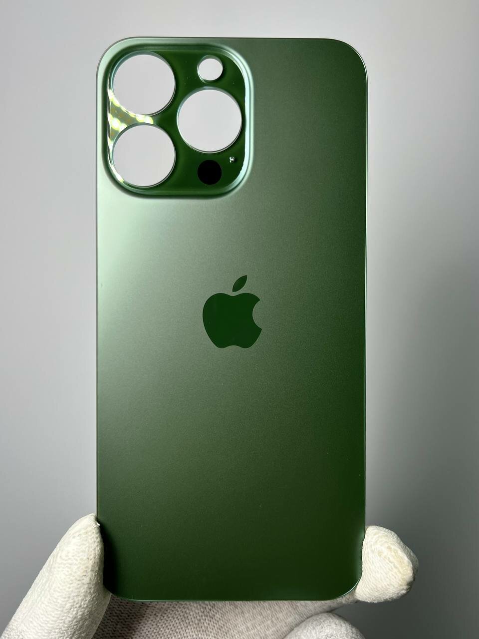 Оригинальная задняя крышка (стекло) IPhone 13 Pro - зеленый , с широким вырезом под камеру — фото 1