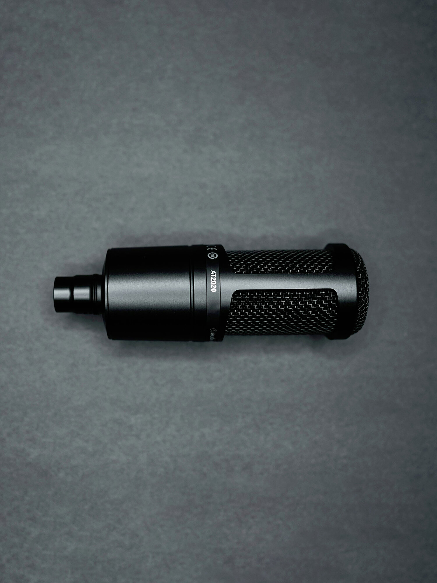 Микрофонный комплект Audio-Technica AT2035, комплектация: микрофон — фото 1