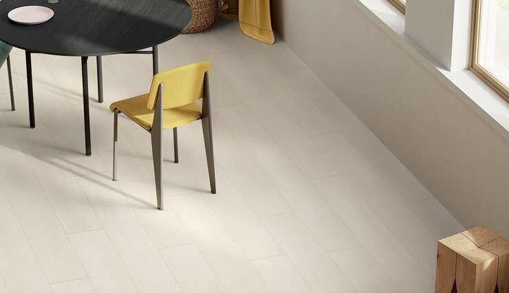 Ламинат ЛАМИНАТ CLIX FLOOR INTENSE ДУБ ПЛАТИНОВЫЙ, 8/33, 4V, (2,156м2)