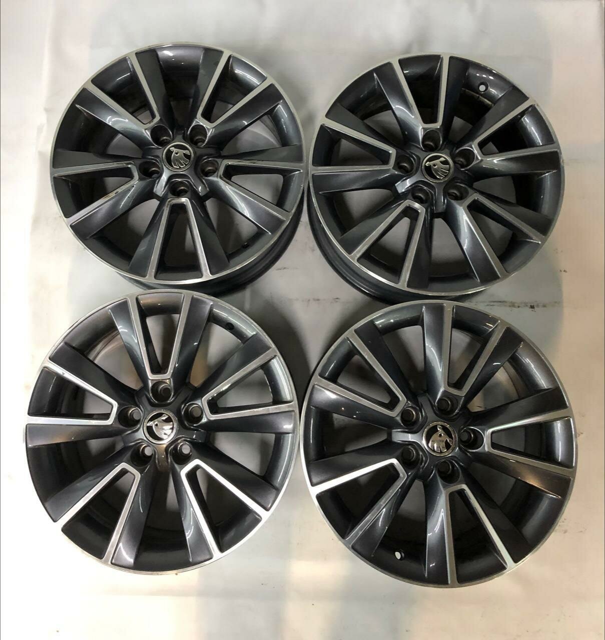 Колесные диски Skoda 17x7 PCD 5x112 D57.1 ET45 (оригинал)