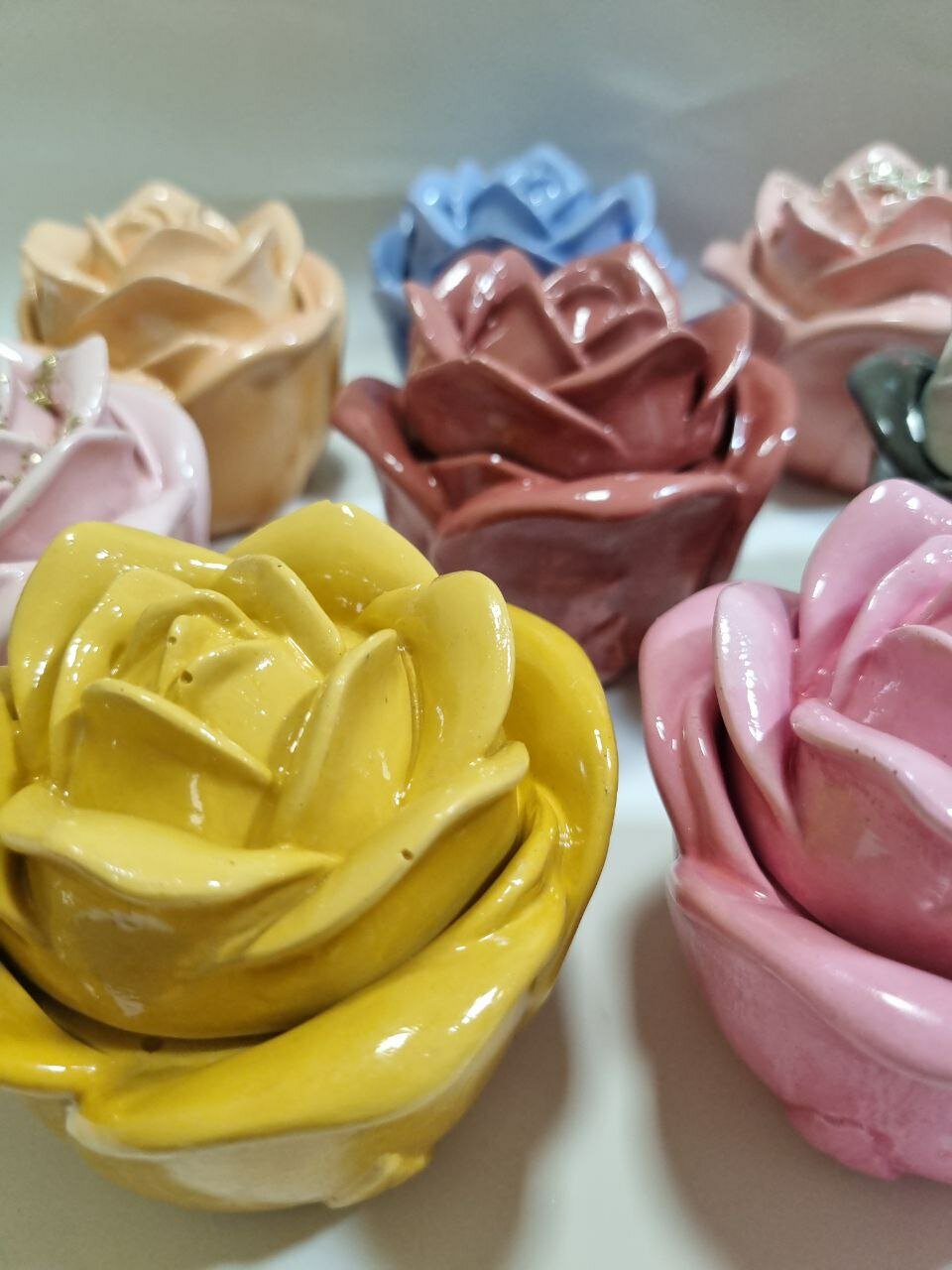 Шкатулка "Роза", гипс, цвет желтый, фигурная, 1 ярус, 1 отделение — фото 1