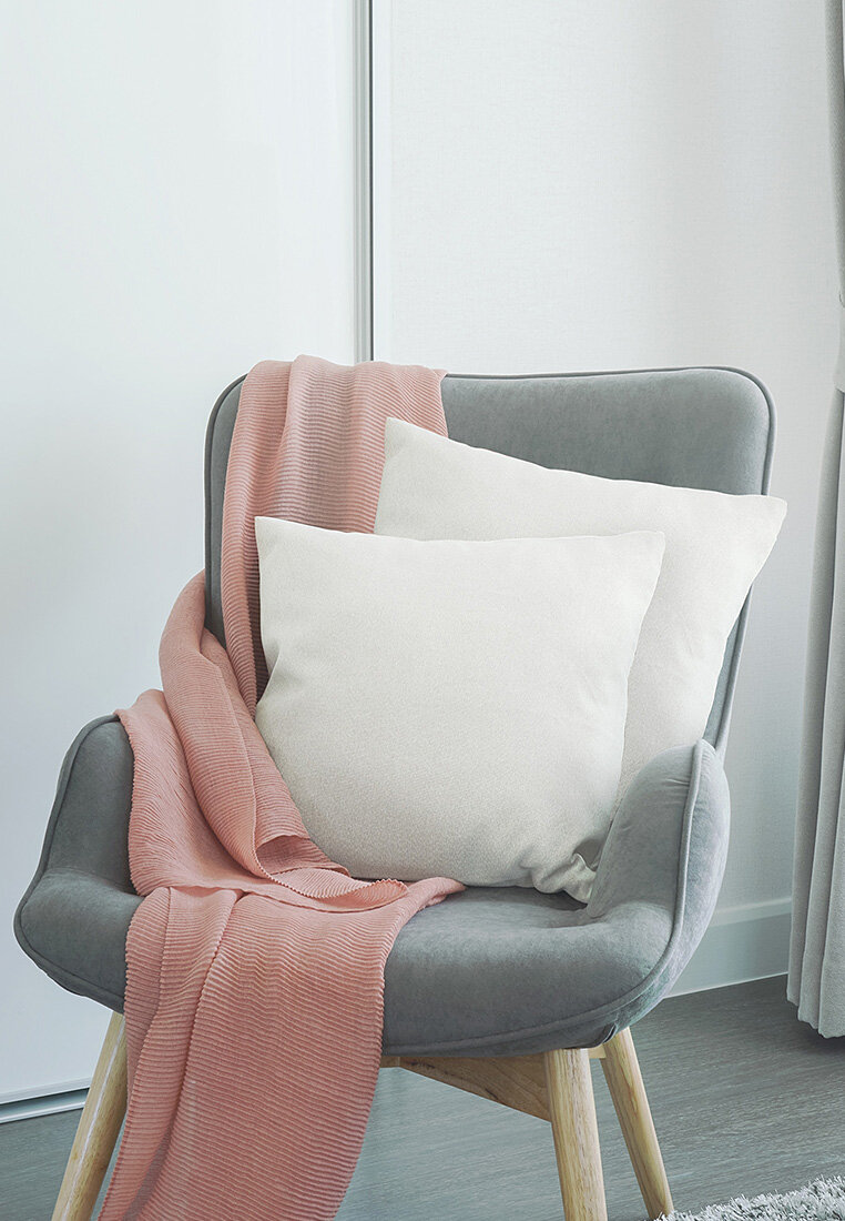 Подушка декоративная внутренняя 45x45 см, спанбонд, комплект из 2 шт — фото 1