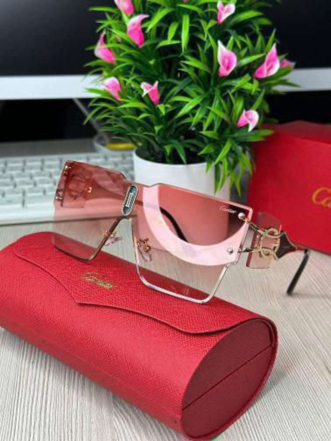 Солнцезащитные очки