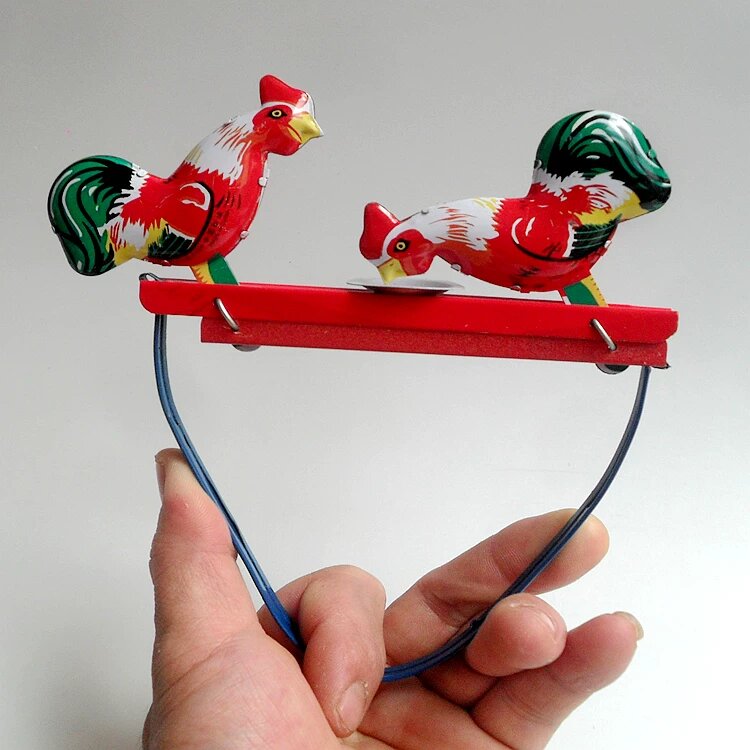Ручная игрушка-курица с клювом винтажная механическая игрушка, 1 штука