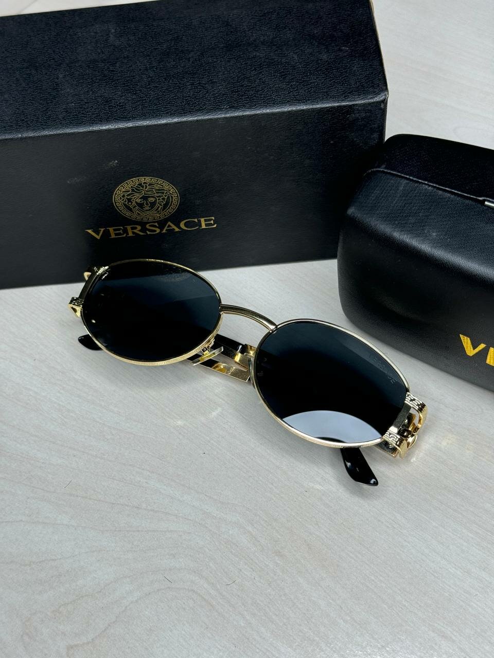 Солнцезащитные очки