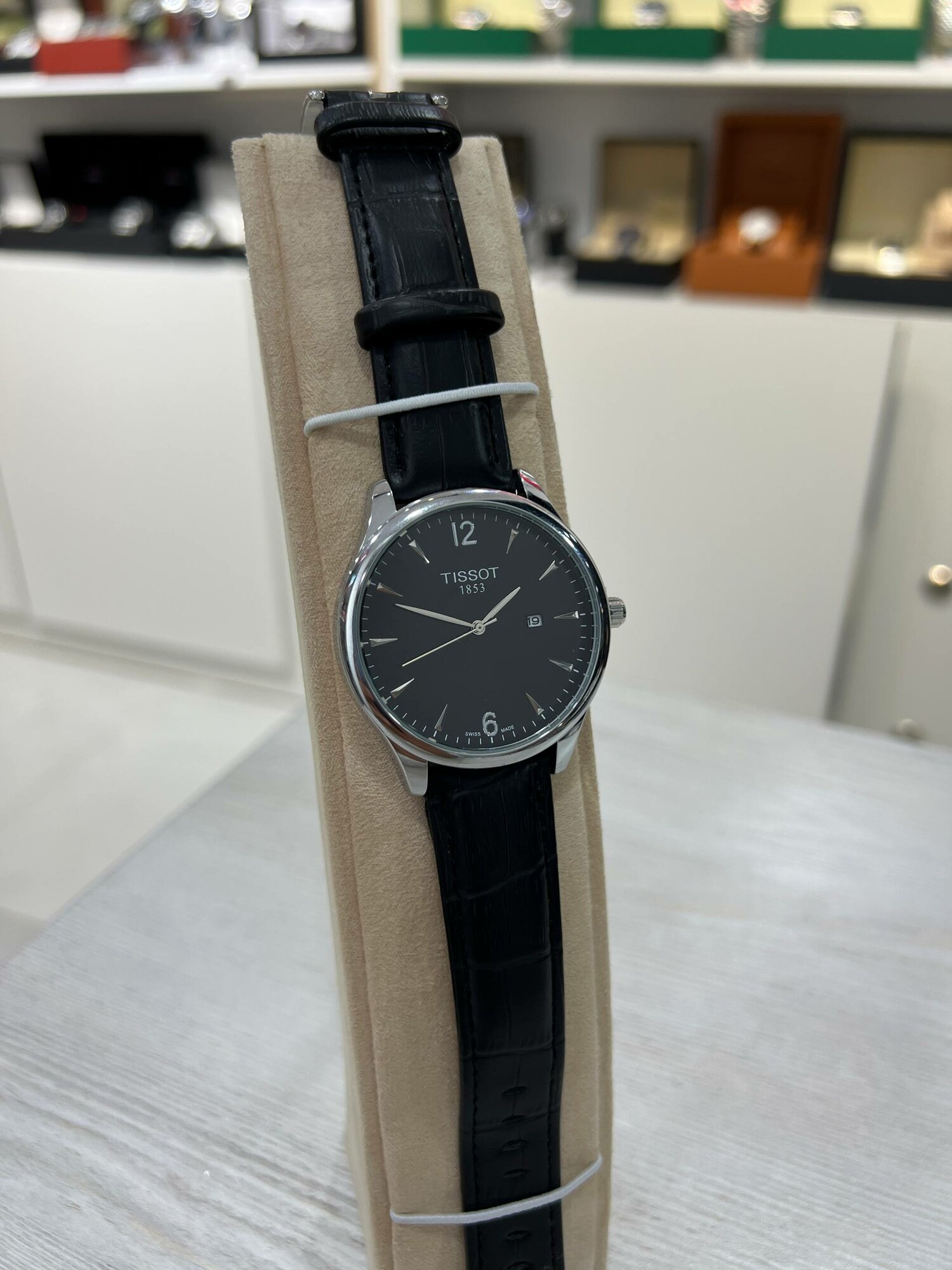 Наручные часы TISSOT