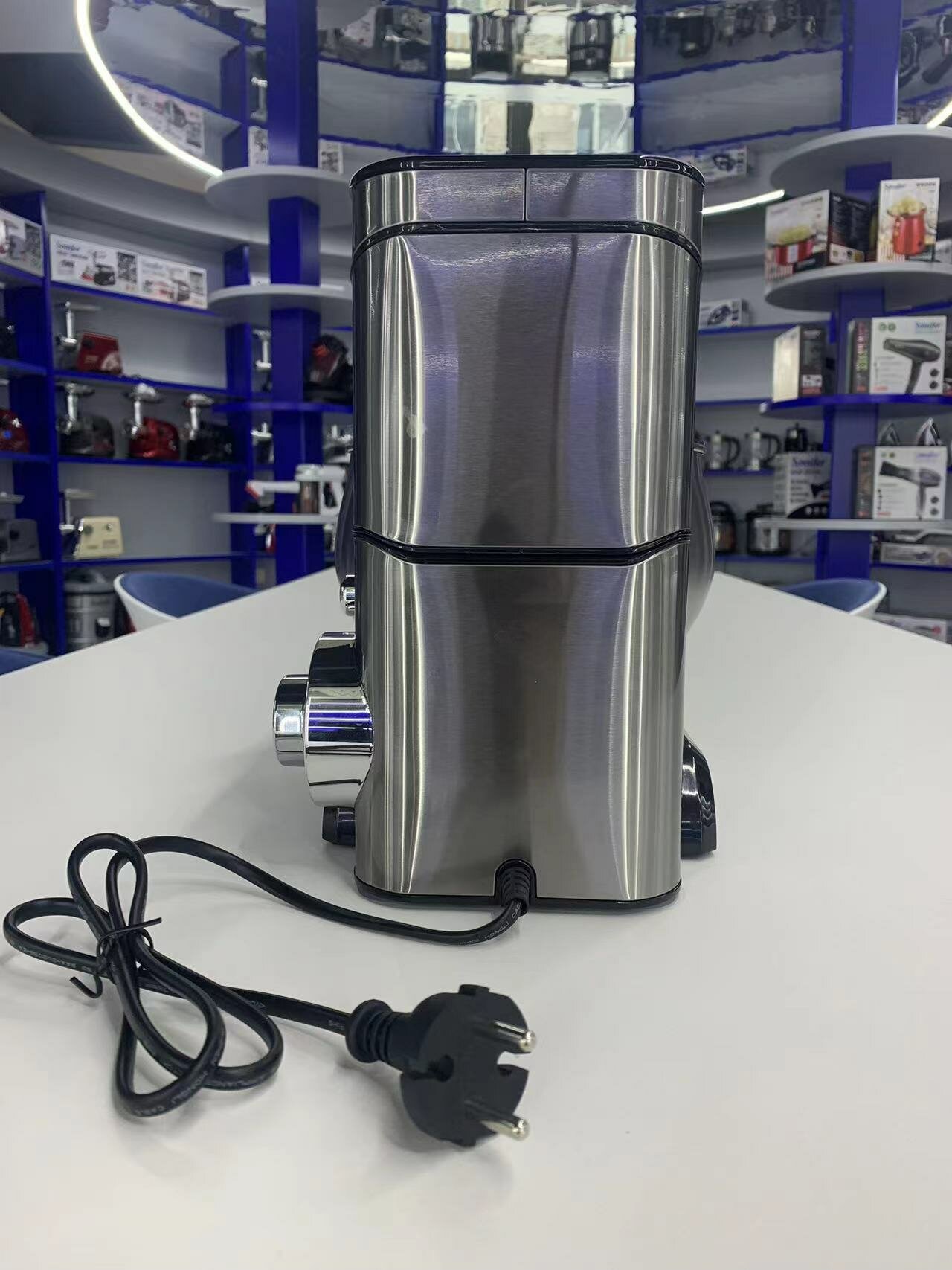 Sonifer SF‑8083 — Планетарный миксер — фото 1