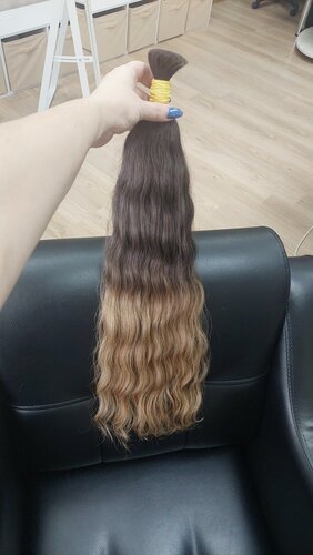 Изображение товара Натуральные волосы для наращивания 60см, 100г, омбре/русые, природная волна, славяночка люкс