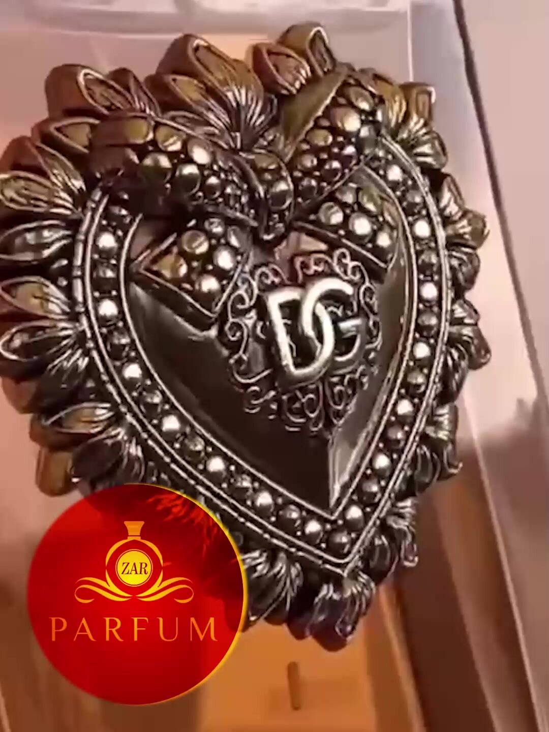 Женская парфюмерная вода Dolce & Gabbana Devotion de parfum, 100 мл, подарочная упаковка — фото 1