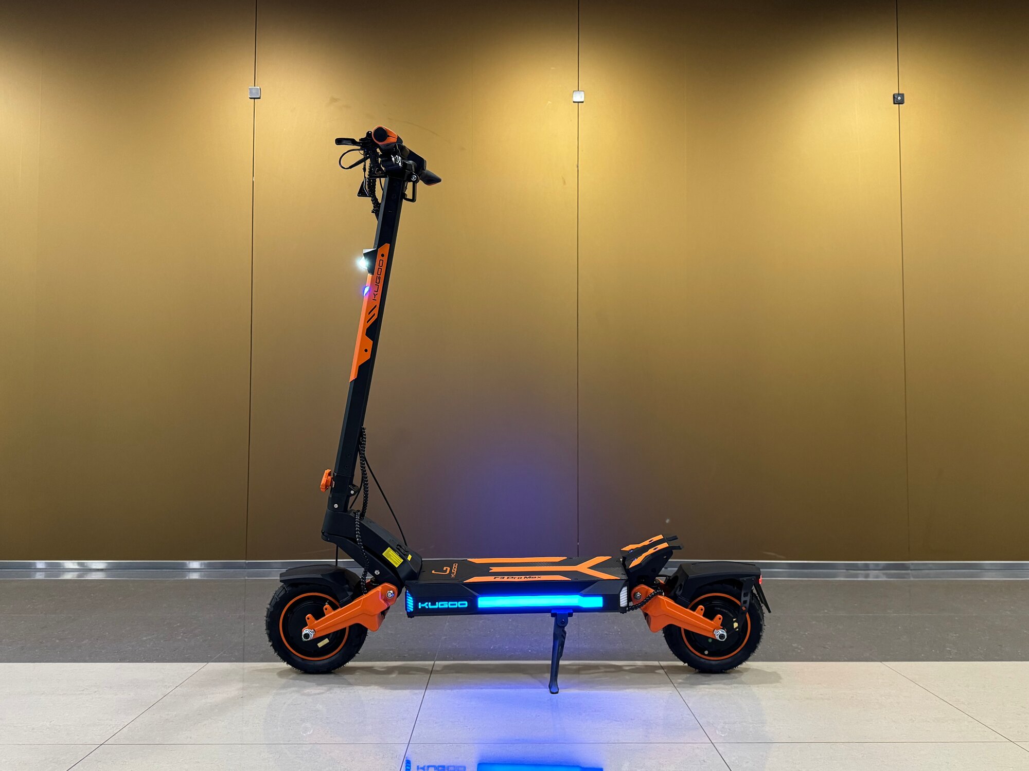 Электросамокат KUGOO F3 Pro Max, складной, нагрузка до 130кг, запас хода до 80км, скорость до 68 км/ч