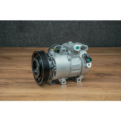 Компрессор кондиционера для Киа Церато KIA Cerato 2 97701-2F030 19885₽