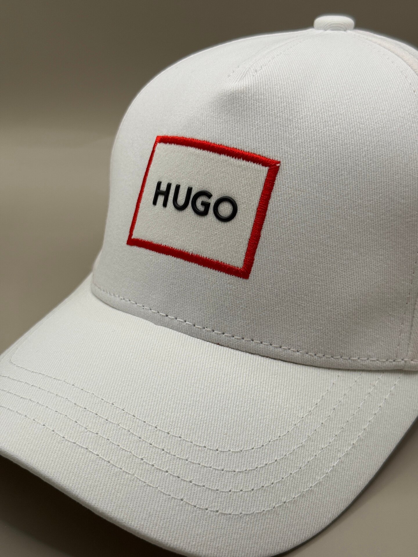 Бейсболка HUGO, мужская, изогнутый козырёк, 100% хлопок, белая — фото 1