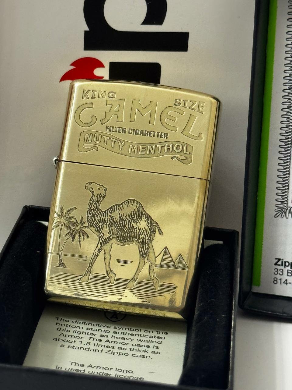 Бензиновая зажигалка Zippo Camel