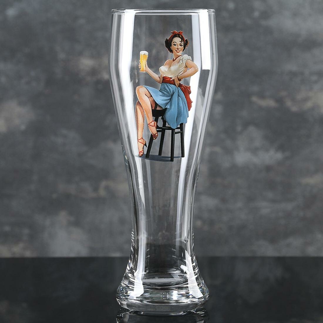 Бокал для пива Pin-up Beer декостек, стекло, 500мл, прозрачный, с декором — фото 1