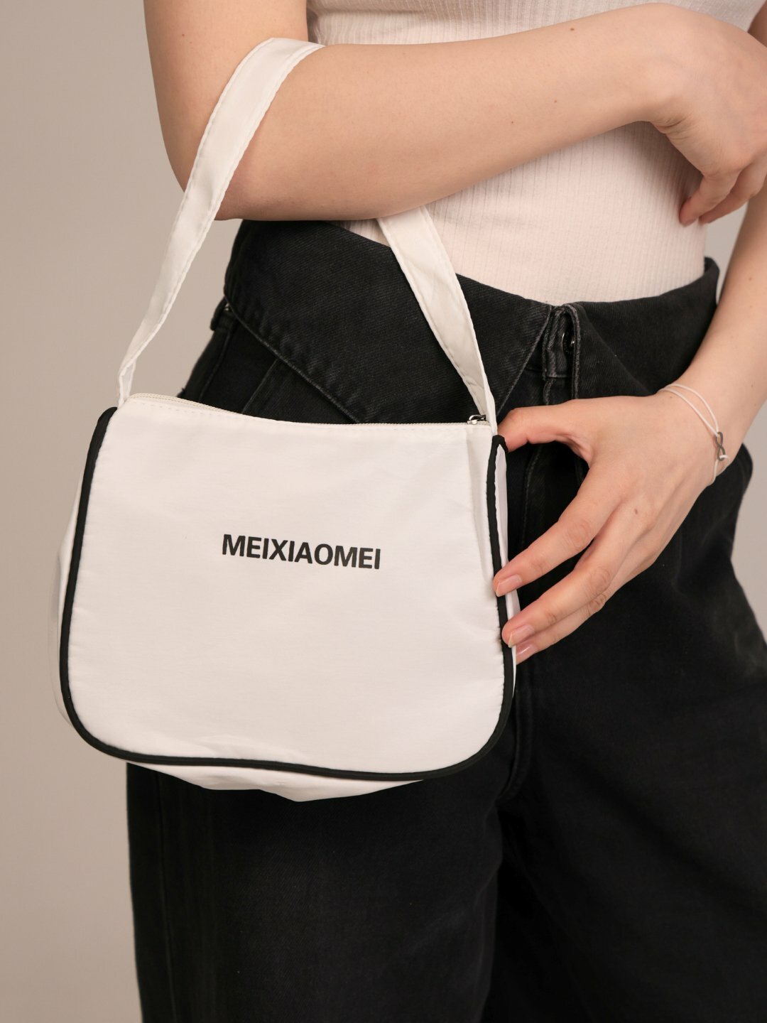 Сумка  MEIXIAOMEI Classic Mini, фактура гладкая, молочный