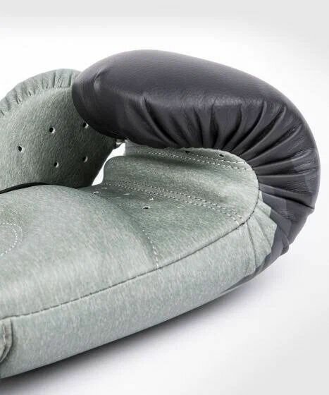 Боксерские перчатки Venum Stone 12oz зеленый — фото 1