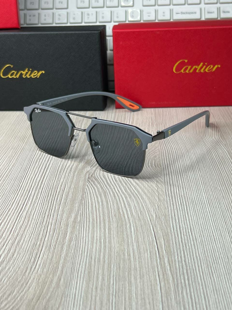 Солнцезащитные очки Ray-Ban, серый — фото 1