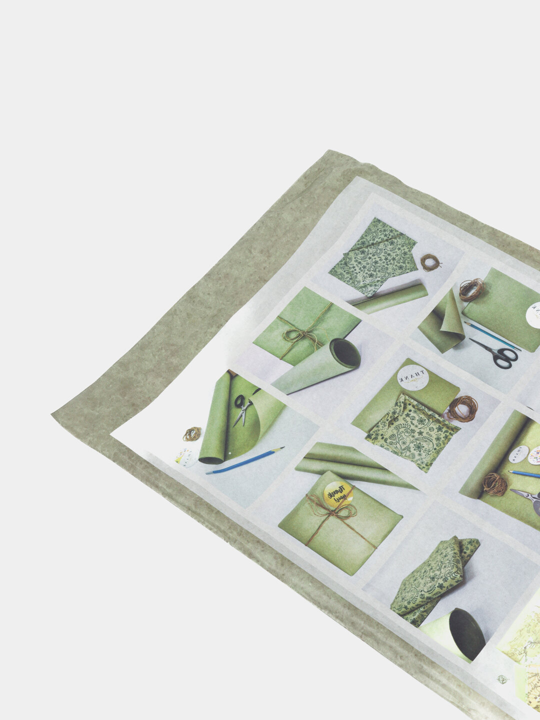 Зелёная крафт бумага для упаковки подарков и цветов и творчества А3 — фото 1