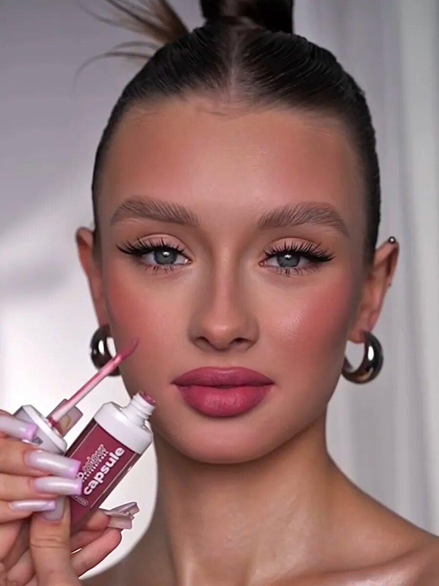 B.COLOUR PROFESSIONAL Помада матовая стойкая для губ, жидкая CAPSULE 05 RUBY — фото 1