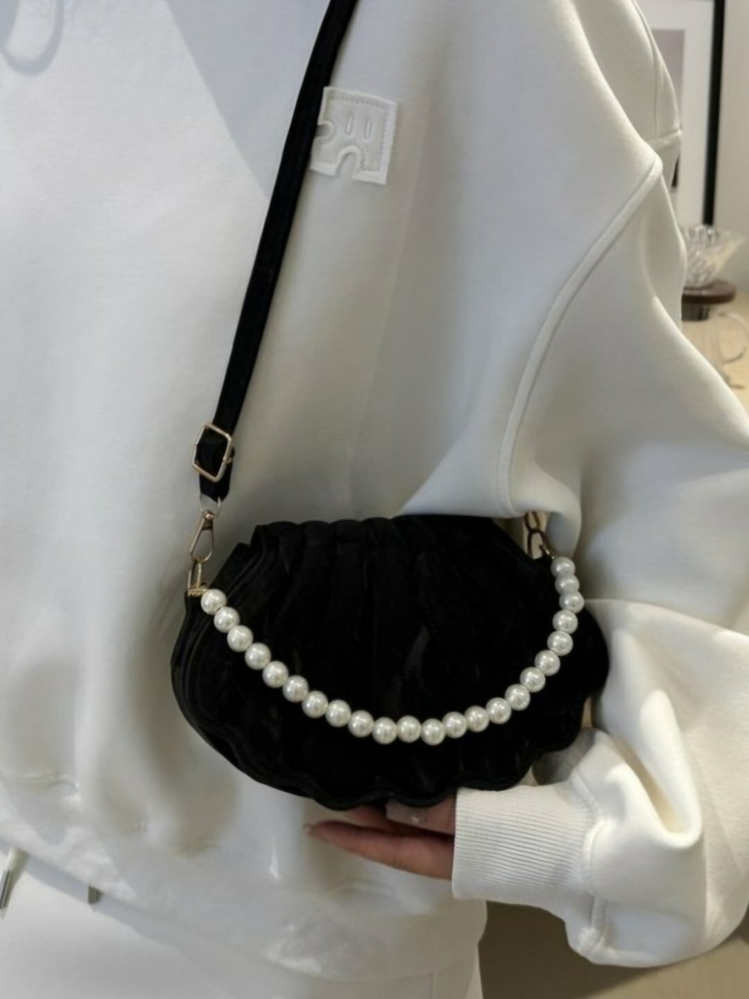 Сумка  Shell Pearl Velvet Bag, черный