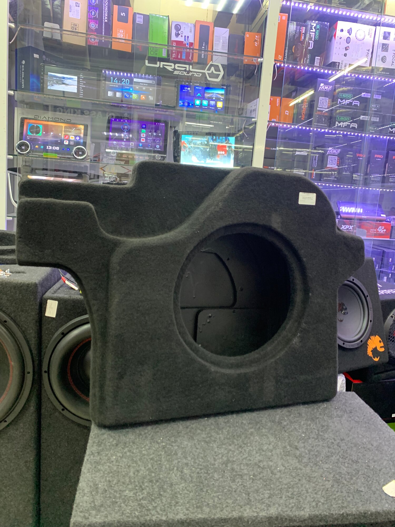 Короб Стэлс Лада Гранта в крыло 30л под 12(дюймов)