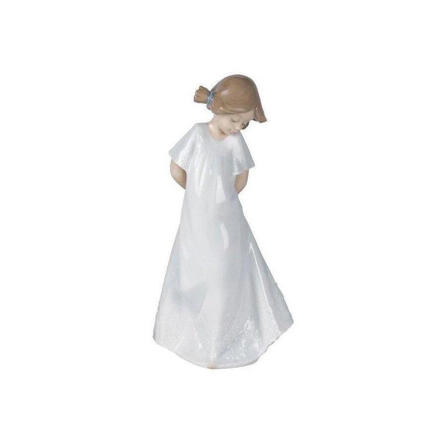 Фигурка NAO Застенчивая 8х11х20 см, фарфор