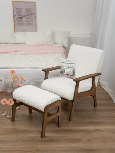 Изображение товара Кресло в гостиную ZASIDELIS "Чили" с подставкой для ног, букле, белый/коричневый 1 шт