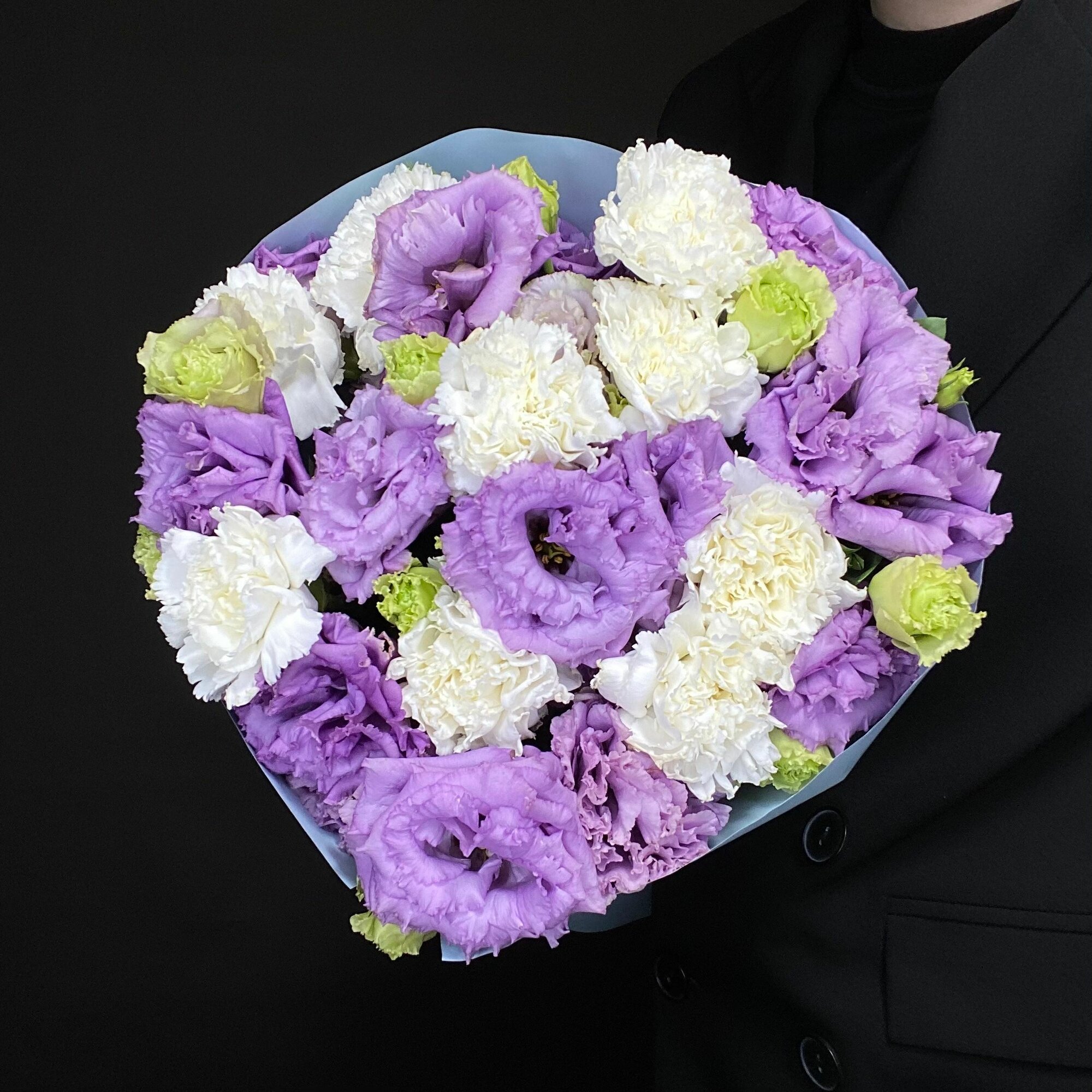 Свежий букет (эустомы 10 шт диантусы 9 шт) высота букета 45 см