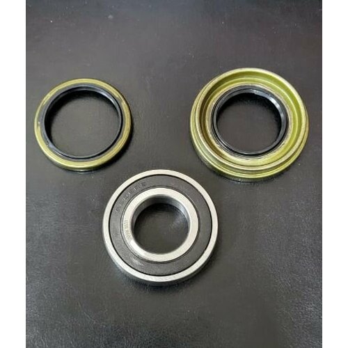 Комплект подвесной подшипник2 сальника правого привода KIA SPECTRA 16 MKПП 4500₽