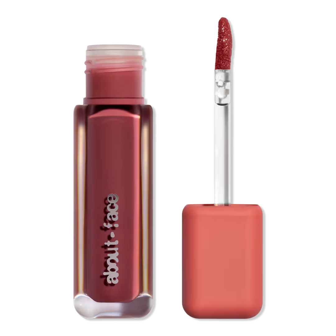 About-face Матовая помада Blurred Matte Lip Plump с эффектом увеличения губ - Coquette