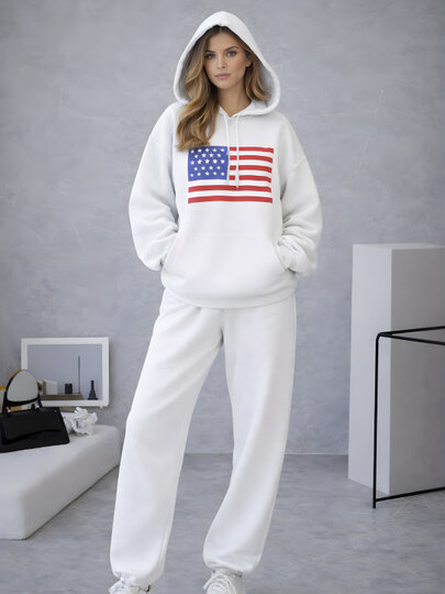 Костюм спортивный .