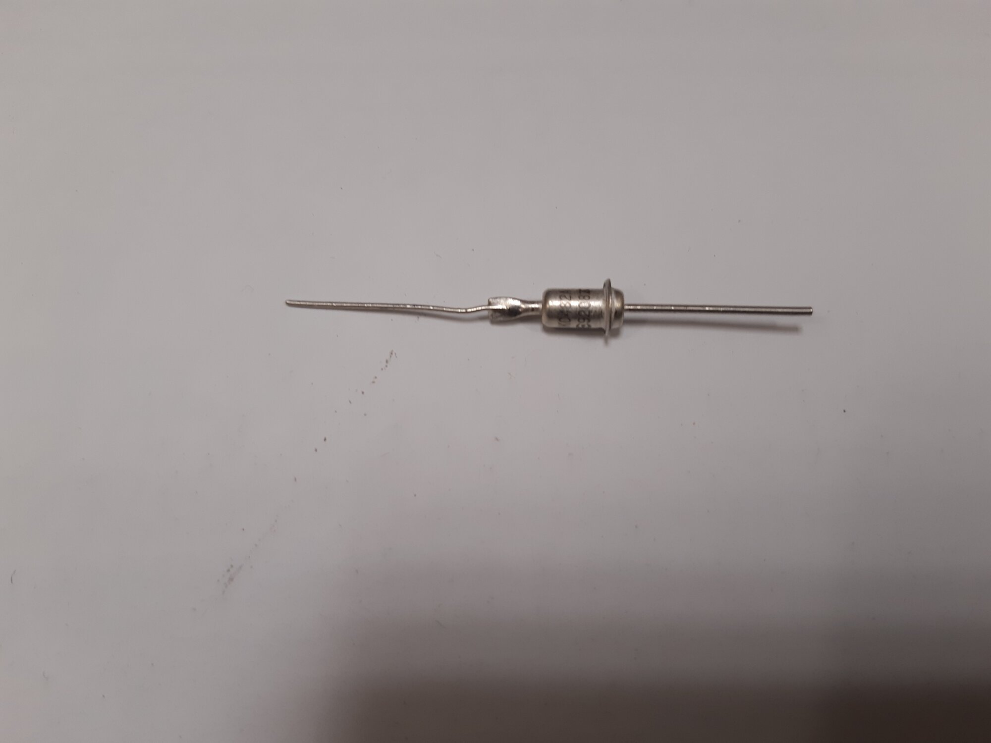 Диод стабилитрон КС482А 8.2V 1992г. (комплект 10 штук)