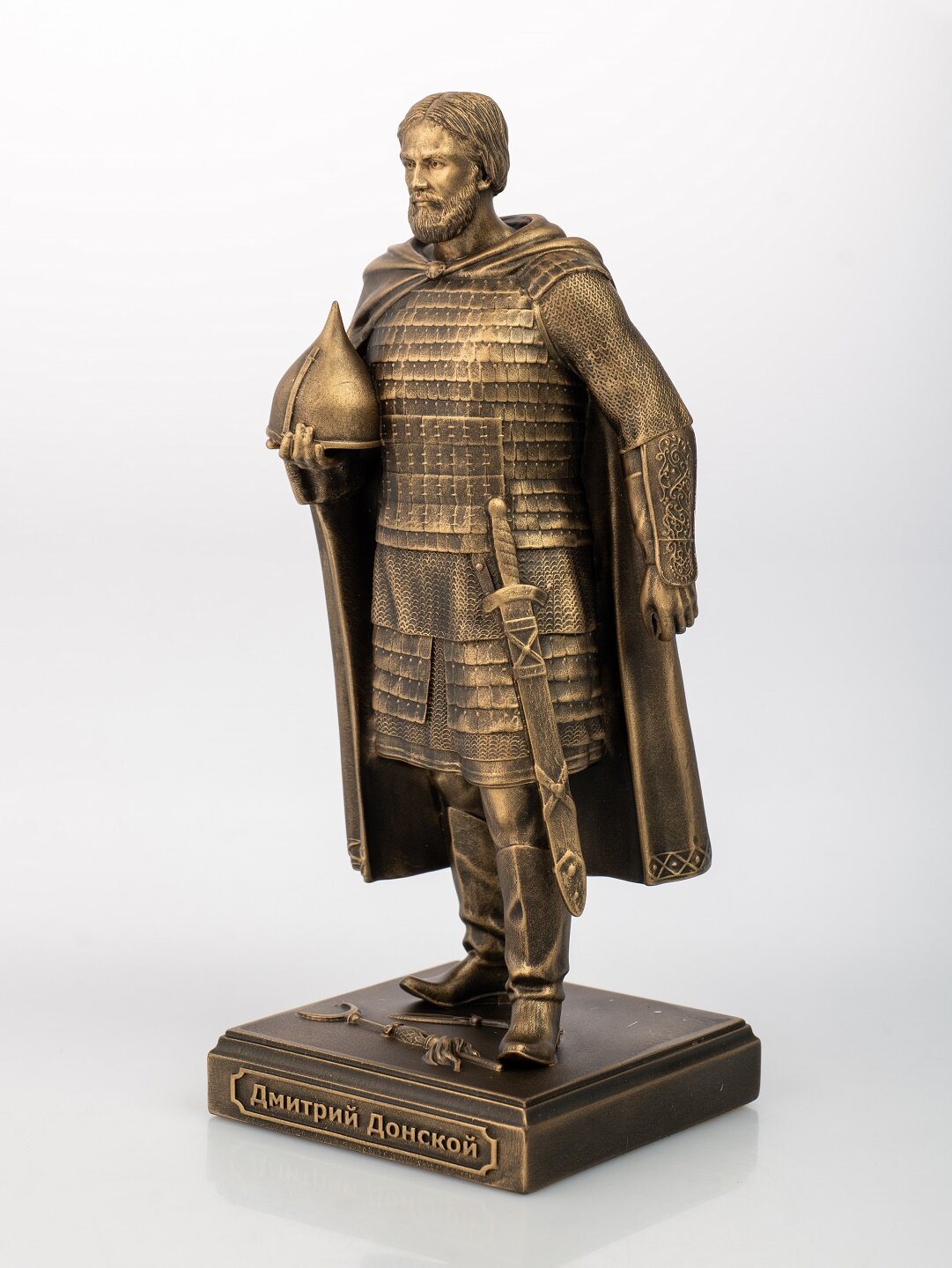 Статуэтка Дмитрий Донской, высота 20 см, литьевой мрамор, цвет патина бронза — фото 1