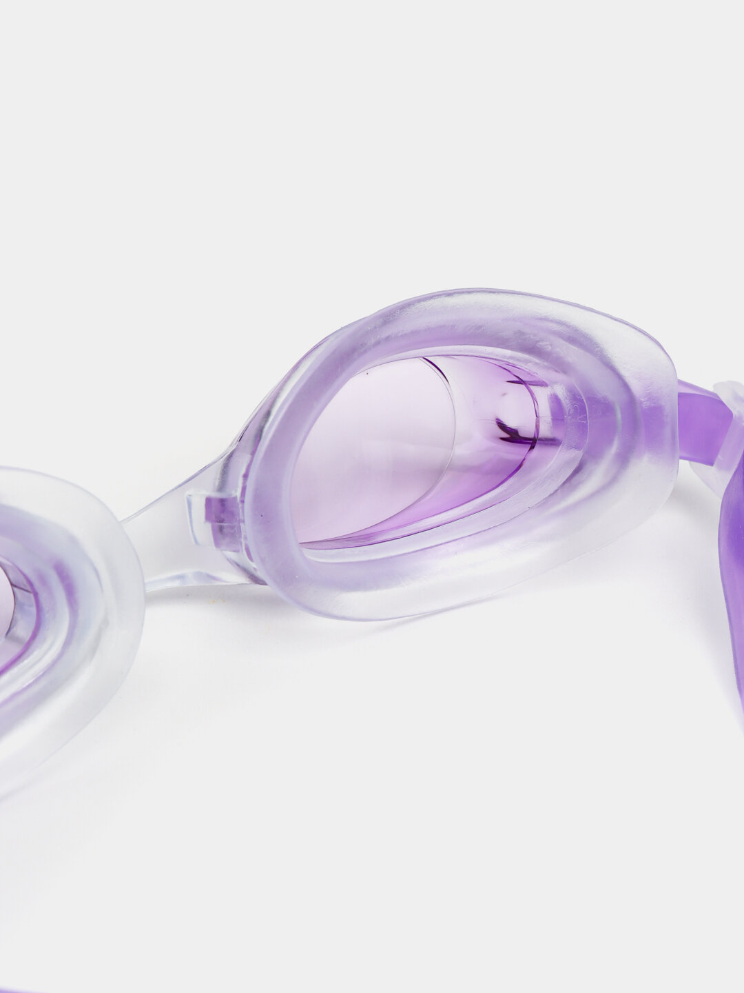 Очки для плавания в бассейне — фото 1