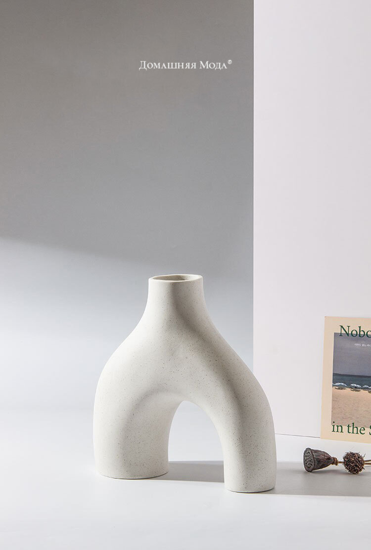 Ваза настольная керамическая "Агра" 880мл, белый в крапинку, матовая, фактурная глазурь — фото 1