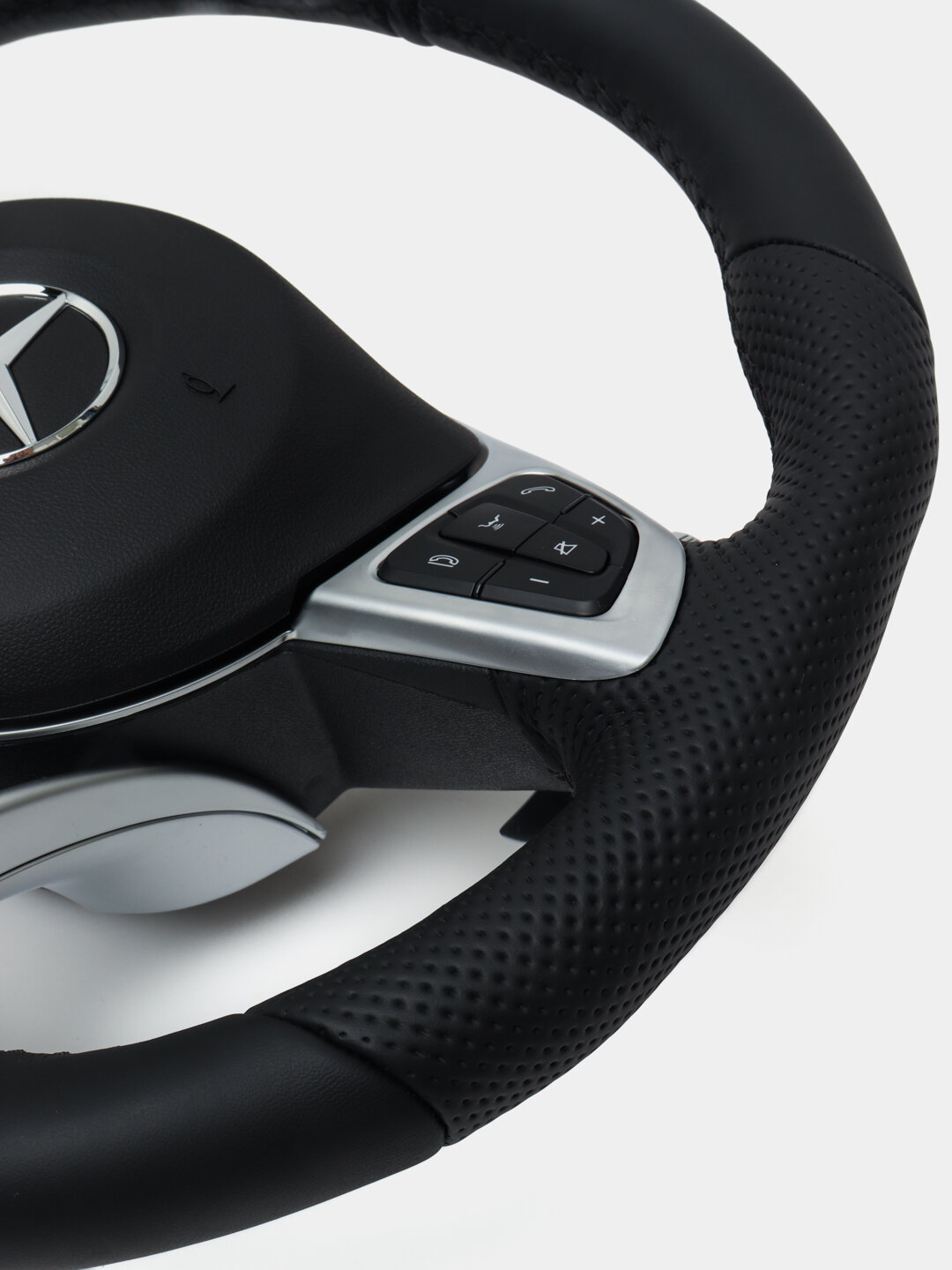 Автомобильный руль Mercedes 205 AMG Типтроник, серый, кожаный — фото 1